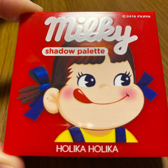 Holika Holika(ホリカホリカ)のホリカホリカ　ペコちゃん　アイシャドウ　ピンク系 コスメ/美容のベースメイク/化粧品(アイシャドウ)の商品写真