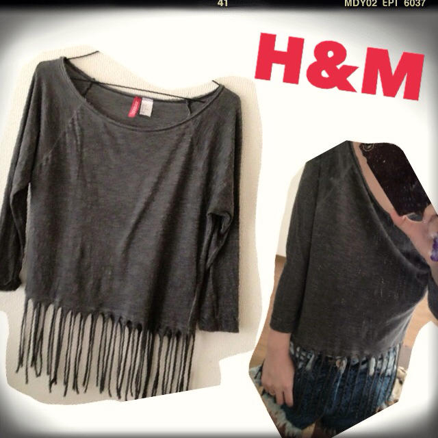 H&M(エイチアンドエム)のH&M/フリンジカットソー レディースのトップス(Tシャツ(長袖/七分))の商品写真