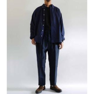 コモリ(COMOLI)のNEAT "Giza Moleskin TAPERED" (NAVY)" 46(スラックス)