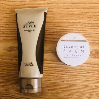 LAVA STYLEとEssential BALM(ヨガ)