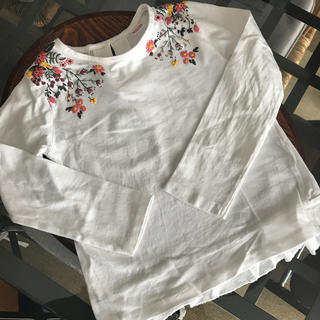 ザラ(ZARA)のZARA Baby  長袖Tシャツ　size104(Tシャツ/カットソー)