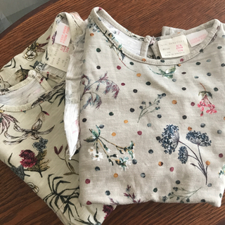 ザラ(ZARA)のZARA Baby  長袖Tシャツ　size 104  2枚セット(Tシャツ/カットソー)