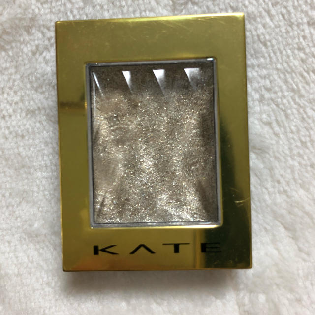 KATE(ケイト)のKATEケイト　アイシャドー　ゴールド コスメ/美容のベースメイク/化粧品(アイシャドウ)の商品写真