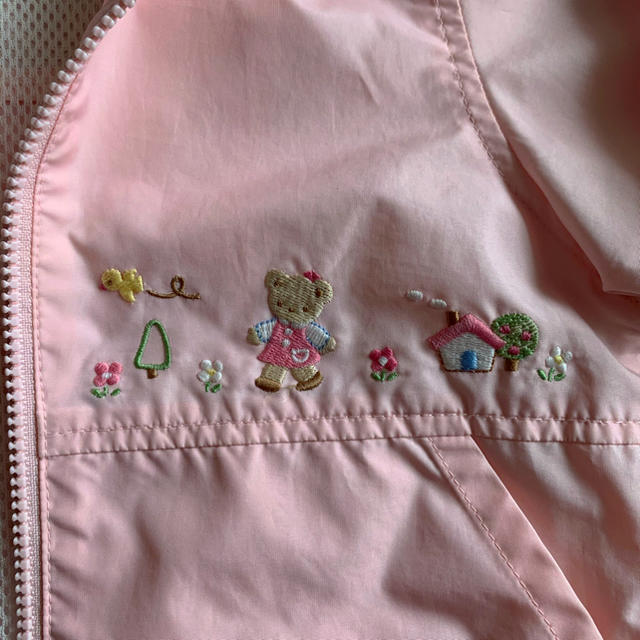 familiar(ファミリア)のfamiliar ファミリア　ウインドブレーカー　ピンク　80 女の子 キッズ/ベビー/マタニティのベビー服(~85cm)(ジャケット/コート)の商品写真