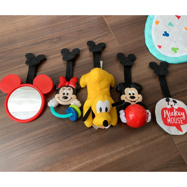 Disney(ディズニー)のディズニー　プレイマット キッズ/ベビー/マタニティのおもちゃ(ベビージム)の商品写真