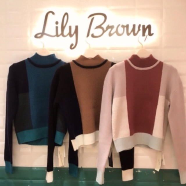 Lily Brown(リリーブラウン)のLily brown ニットトップス レディースのトップス(ニット/セーター)の商品写真