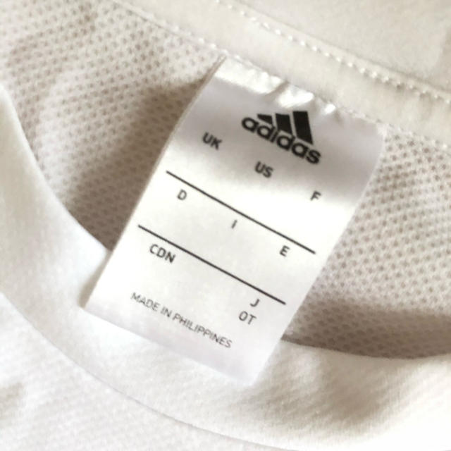 adidas(アディダス)のadidas Tシャツ レディースのトップス(Tシャツ(半袖/袖なし))の商品写真