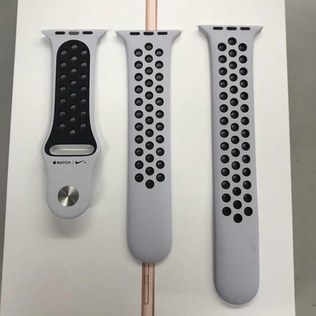 Apple(アップル)のApplewatch series4 セルラー 44mm 純正バンド3本付き メンズの時計(腕時計(デジタル))の商品写真