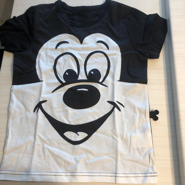 Disney(ディズニー)のミッキー Tシャツ 130 キッズ/ベビー/マタニティのキッズ服男の子用(90cm~)(Tシャツ/カットソー)の商品写真