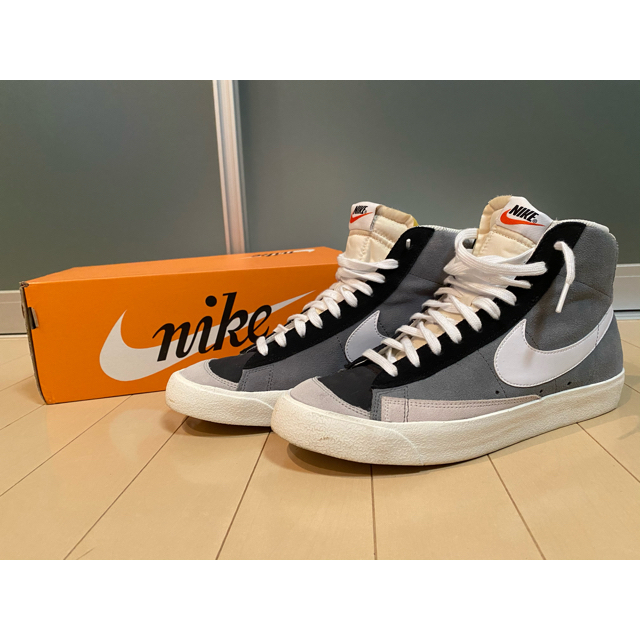 NIKE BLAZER MID  ブレーザー  ナイキ