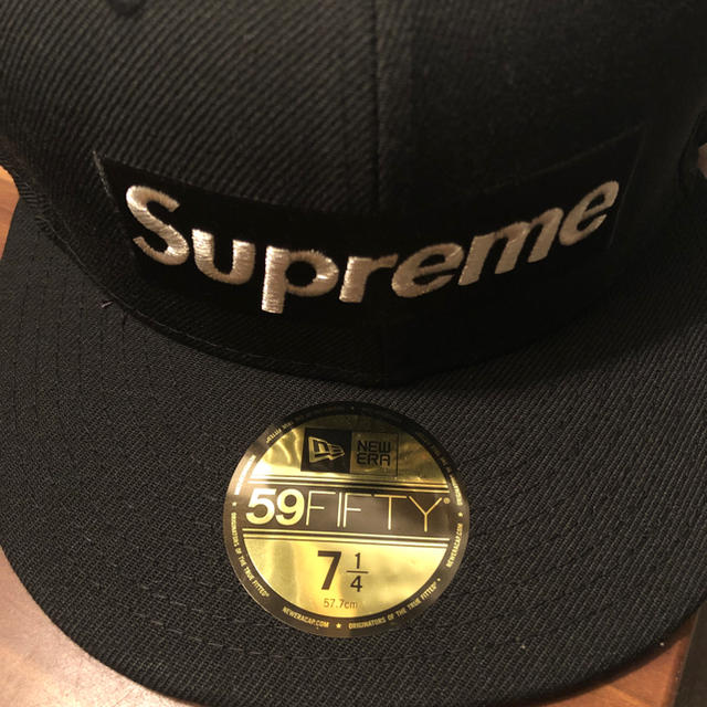 キャップsupreme newera