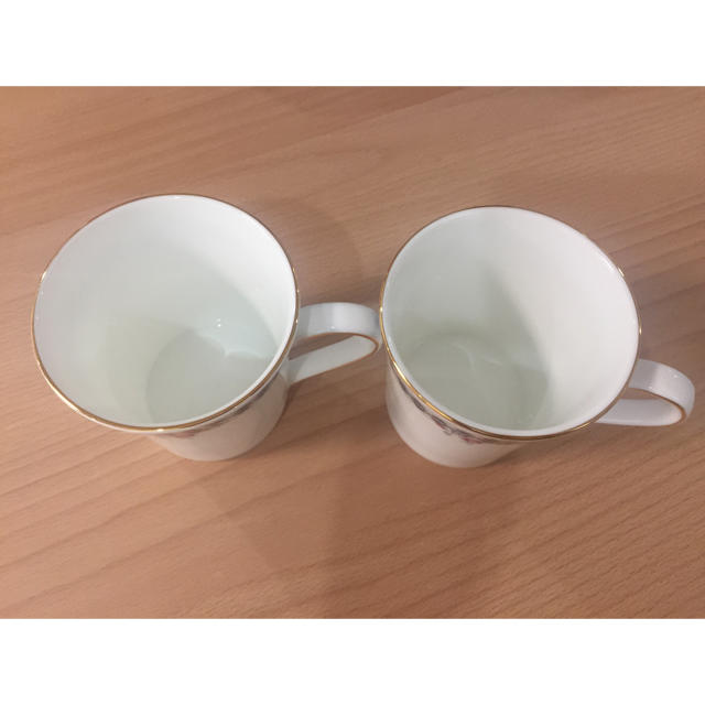 WEDGWOOD(ウェッジウッド)のWEDGWOOD マグカップ ペア【新品、未使用】 インテリア/住まい/日用品のキッチン/食器(グラス/カップ)の商品写真