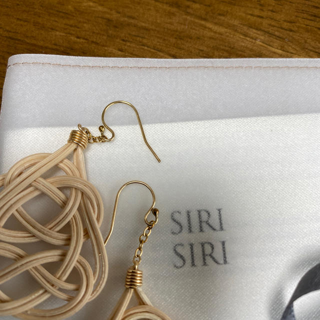 sirisiri arabesque earring 1