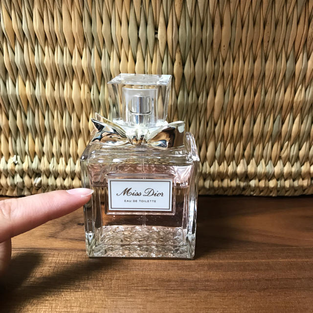 Dior(ディオール)のDIOR MISS DIOR EAU DE TOILETTE 100ml コスメ/美容の香水(香水(女性用))の商品写真