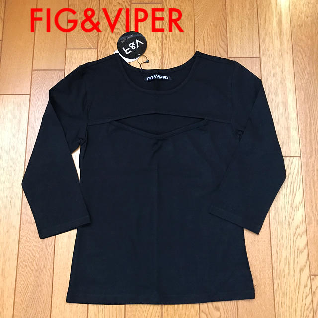 FIG&VIPER(フィグアンドヴァイパー)のFIG&VIPER 胸あき カットソー 新品 レディースのトップス(カットソー(長袖/七分))の商品写真