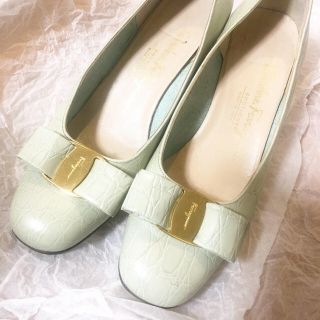 フェラガモ(Ferragamo)のFerragamo リボンパンプス　ヴァラ(ハイヒール/パンプス)