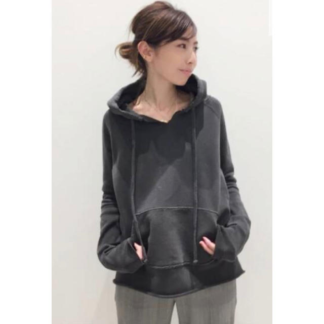 L'Appartement DEUXIEME CLASSE(アパルトモンドゥーズィエムクラス)のNILI LOTAN/ニリ ロータン　HOODIE PARKER 36 レディースのトップス(パーカー)の商品写真