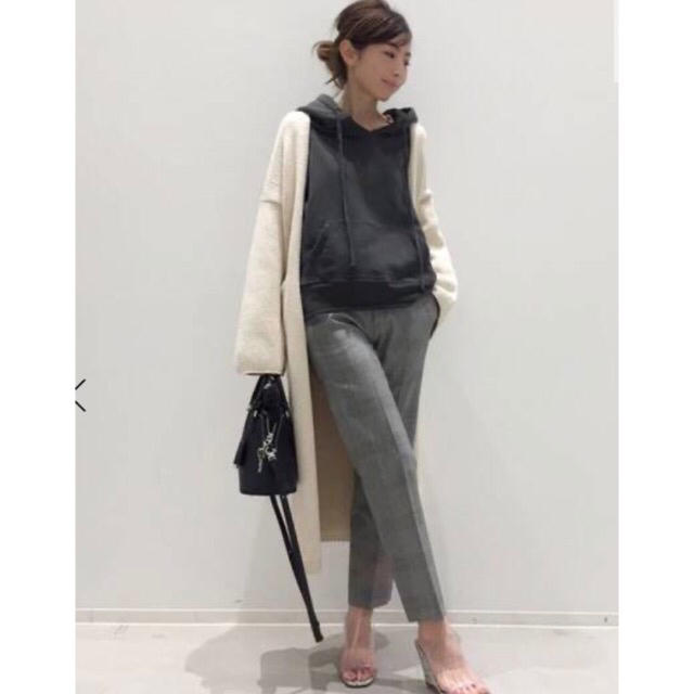 L'Appartement DEUXIEME CLASSE(アパルトモンドゥーズィエムクラス)のNILI LOTAN/ニリ ロータン　HOODIE PARKER 36 レディースのトップス(パーカー)の商品写真