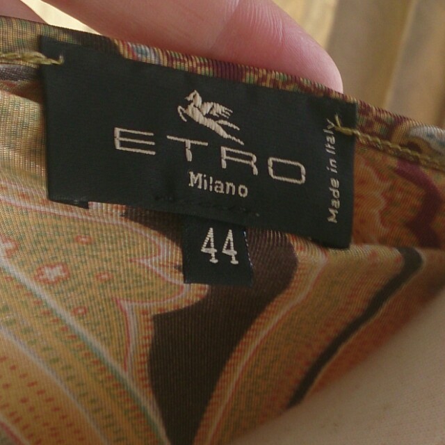 ETRO(エトロ)の緊急値下げ！エトロのトップスです。 レディースのトップス(カットソー(長袖/七分))の商品写真