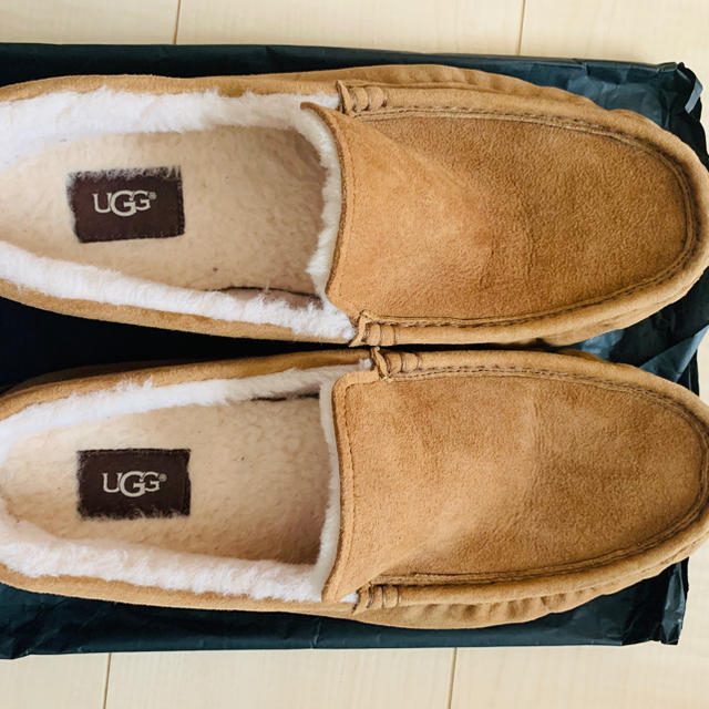 UGG(アグ)のUGG モカシン  HRK0187様専用 メンズの靴/シューズ(スリッポン/モカシン)の商品写真