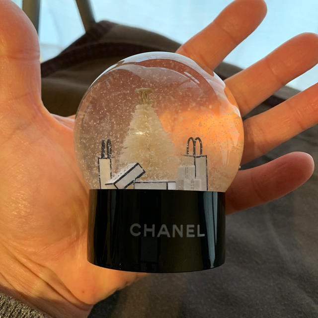 CHANEL(シャネル)のシャネル　スノードーム　ノベルティ エンタメ/ホビーのコレクション(ノベルティグッズ)の商品写真