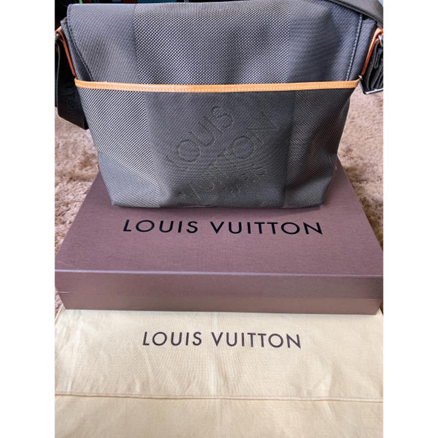 LOUIS VUITTON(ルイヴィトン)のLOUIS VUITTON  ダミエジェアン　ルー　メッセンジャーバッグ メンズのバッグ(メッセンジャーバッグ)の商品写真