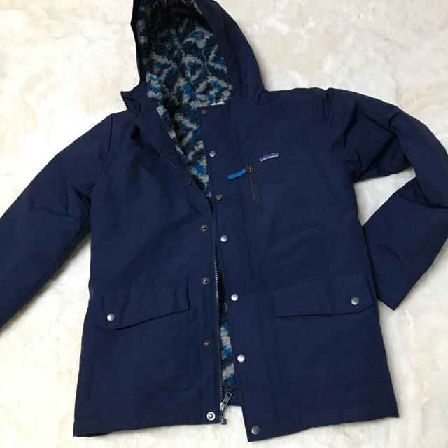 patagonia(パタゴニア)のパタゴニア ボーイズインファーノジャケットxl  キッズ/ベビー/マタニティのキッズ服男の子用(90cm~)(ジャケット/上着)の商品写真