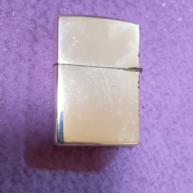 ZIPPO(ジッポー)のシルバーダイヤモンド入りジッポーリミテッド メンズのファッション小物(タバコグッズ)の商品写真