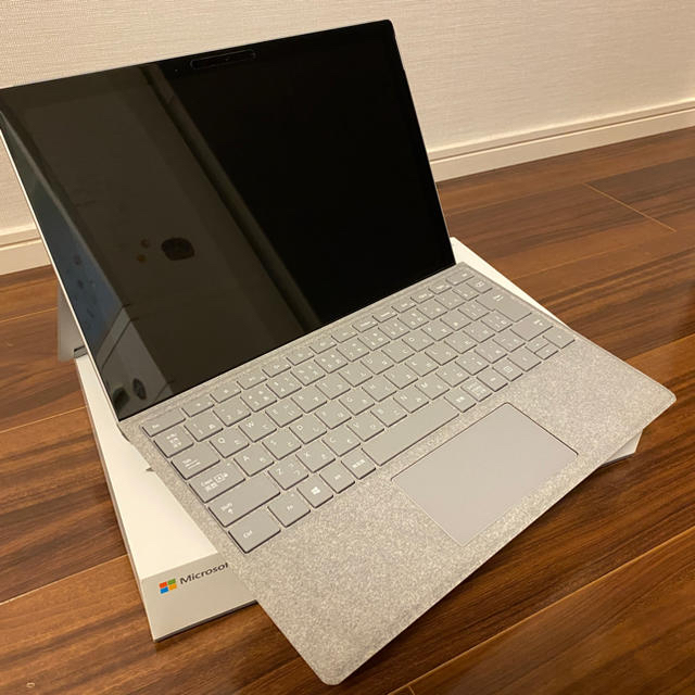 Microsoft(マイクロソフト)のSurface pro 6  タイプカバー同梱 スマホ/家電/カメラのPC/タブレット(ノートPC)の商品写真