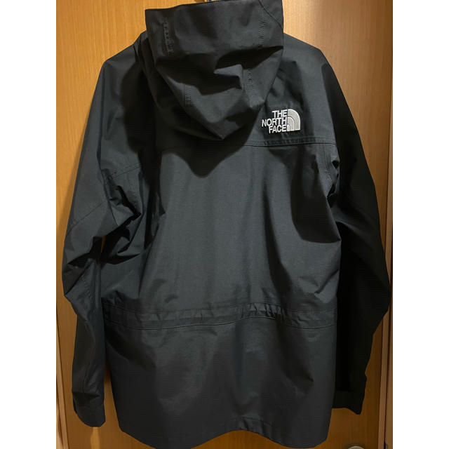 THE NORTH FACE(ザノースフェイス)のTHE NORTH FACE マウンテンライトジャケット　Mサイズ メンズのジャケット/アウター(マウンテンパーカー)の商品写真