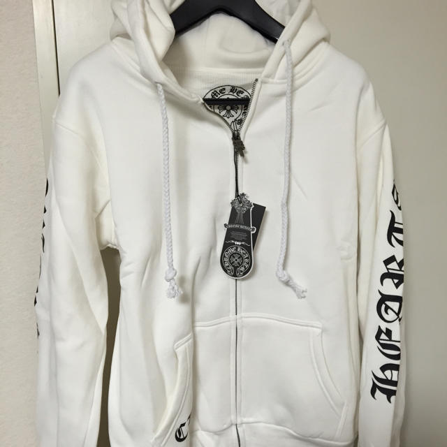 Chrome Hearts - クロムハーツパーカーMの通販 by ふなっしーー's shop ...