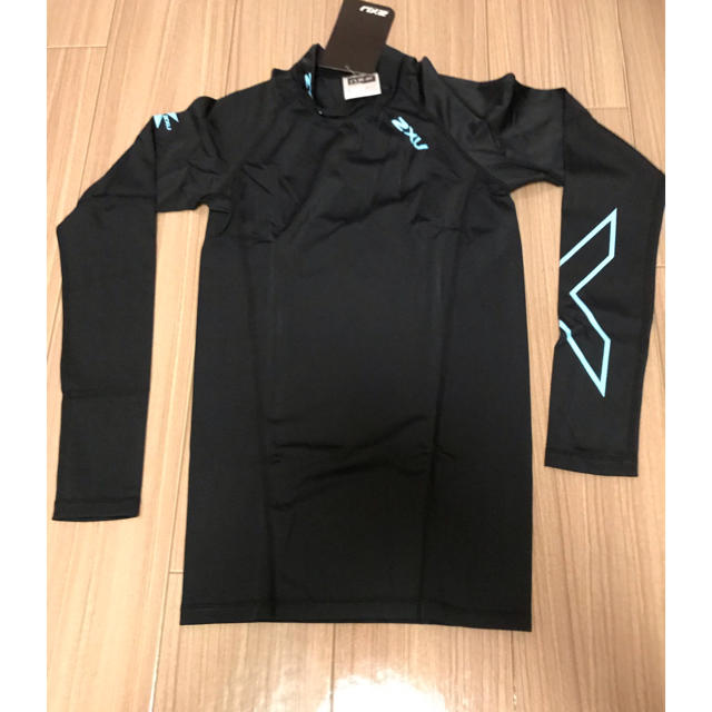 2XU(ツータイムズユー)の2XU  メンズ ロングスリーブ Sサイズ blue メンズのトップス(Tシャツ/カットソー(七分/長袖))の商品写真