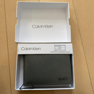 カルバンクライン(Calvin Klein)のCalvin Klein 二つ折り財布(折り財布)