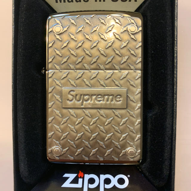 SS19 Supreme Zippo