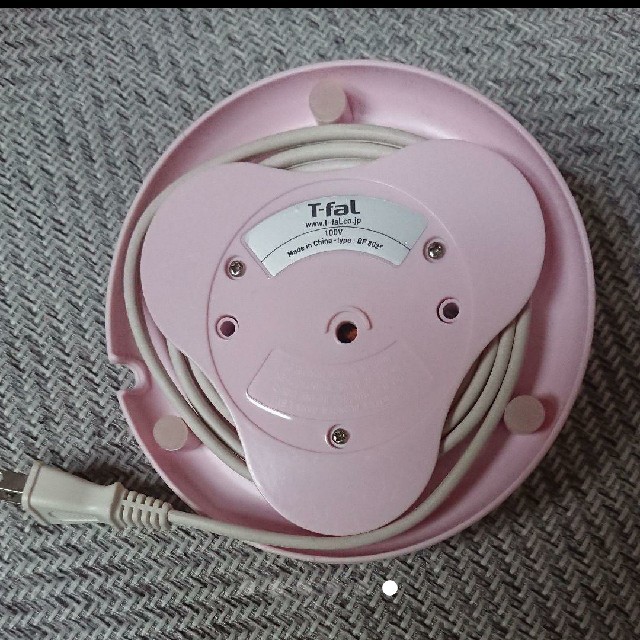 T-fal(ティファール)のT-fal ティファール 電気ケトル(シュガーピンク) スマホ/家電/カメラの生活家電(電気ケトル)の商品写真