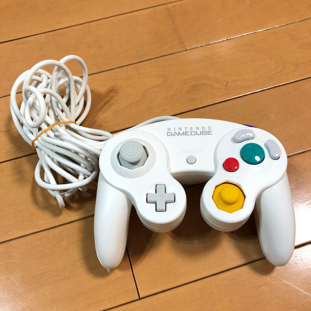 ニンテンドーゲームキューブ Gc コントローラー Wii 互換性ありの通販 By くろまめ S Shop ニンテンドーゲームキューブならラクマ