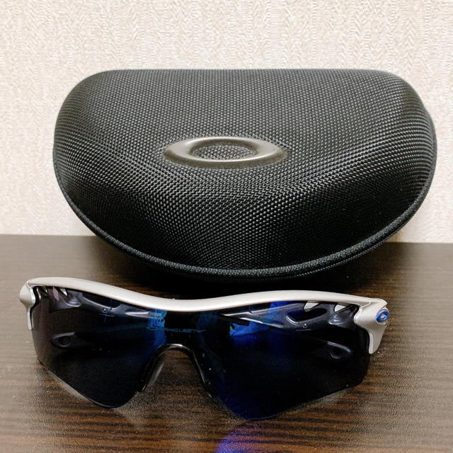 Oakley サングラス ケース付属