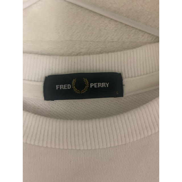 FRED PERRY(フレッドペリー)のフレッドペリー　トレーナー メンズのトップス(スウェット)の商品写真