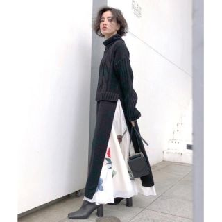 アメリヴィンテージ(Ameri VINTAGE)のameri  vintage LONG SLIT CABLE KNIT TOP(ニット/セーター)