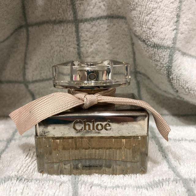 Chloe(クロエ)のクロエ香水30ml コスメ/美容の香水(香水(女性用))の商品写真