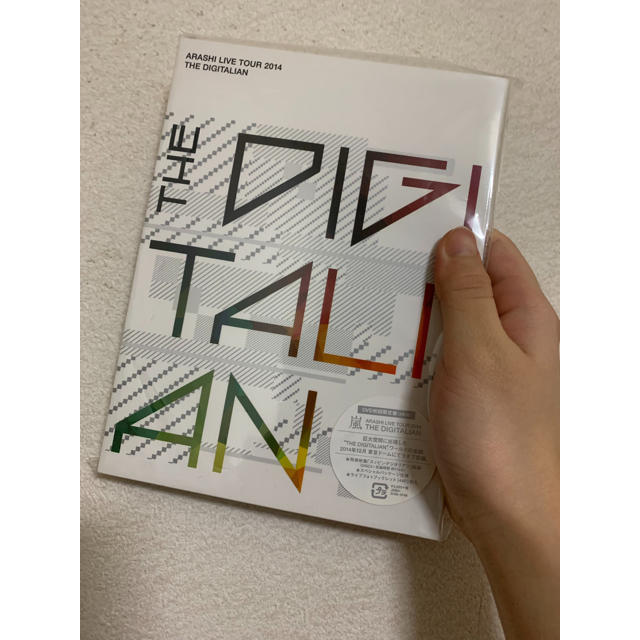 嵐(アラシ)のARASHI LIVE TOUR 2014 THE DIGITALIAN エンタメ/ホビーのDVD/ブルーレイ(ミュージック)の商品写真