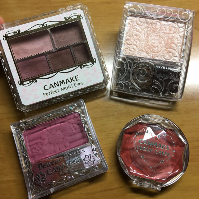 CANMAKE(キャンメイク)のCANMAKE &CEZANNE 4点セット コスメ/美容のベースメイク/化粧品(その他)の商品写真