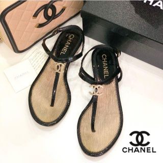 シャネル(CHANEL)の1121 シャネル ココマーク パテント サンダル 黒(サンダル)