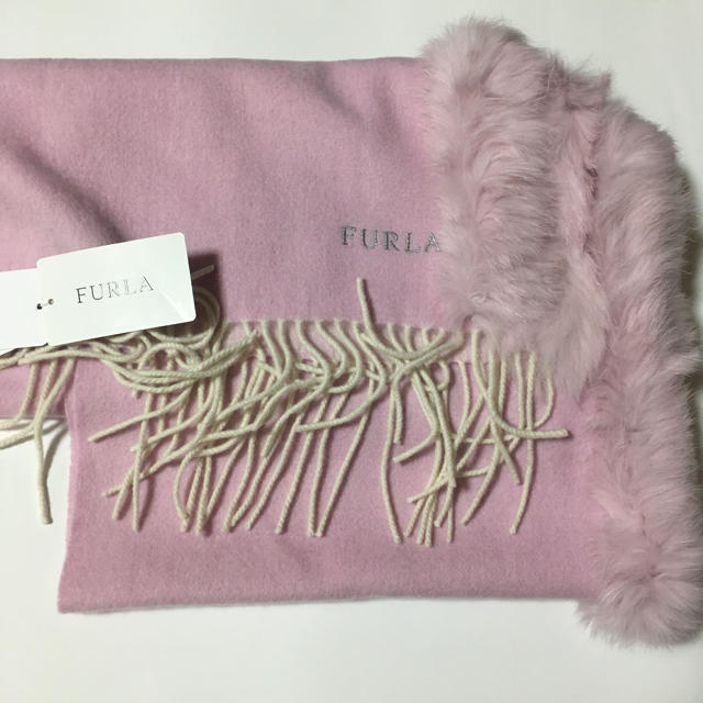 Furla(フルラ)のNami様専用　FURLA ラビットファー付きマフラー  ピンク レディースのファッション小物(マフラー/ショール)の商品写真