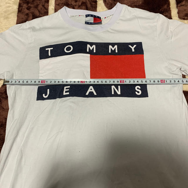 TOMMY HILFIGER(トミーヒルフィガー)のTOMMY tシャツ メンズのトップス(Tシャツ/カットソー(半袖/袖なし))の商品写真