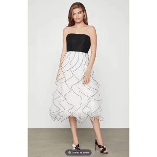 ビーシービージーマックスアズリア(BCBGMAXAZRIA)のBCBG新品　ドレス　ワンピース　上品(その他ドレス)