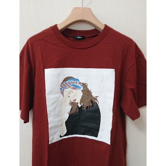 MURUA(ムルーア)の新品 ムルーア MURUA フェイスプリント Tシャツ トップス 半袖 レディースのトップス(Tシャツ(半袖/袖なし))の商品写真