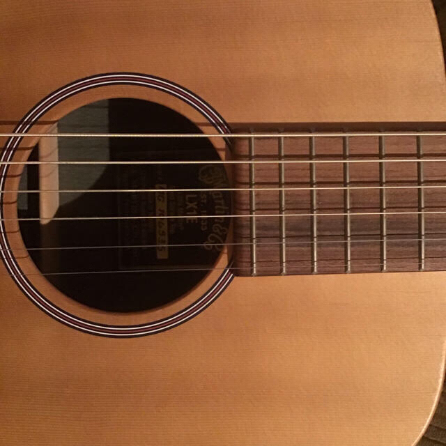 リトルマーチン　LX1E 旧型　エドシーランの初期モデル　エレアコも鳴ります。 楽器のギター(アコースティックギター)の商品写真