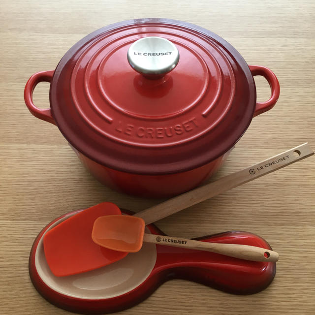 LE CREUSET - ル・クルーゼ ココットロンド セットで！の通販 by tama 