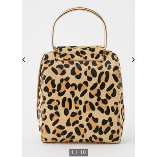 スライ(SLY)のSLY💙LEOPARD SQUARE RETRO BAG💙今期💙新作(ハンドバッグ)